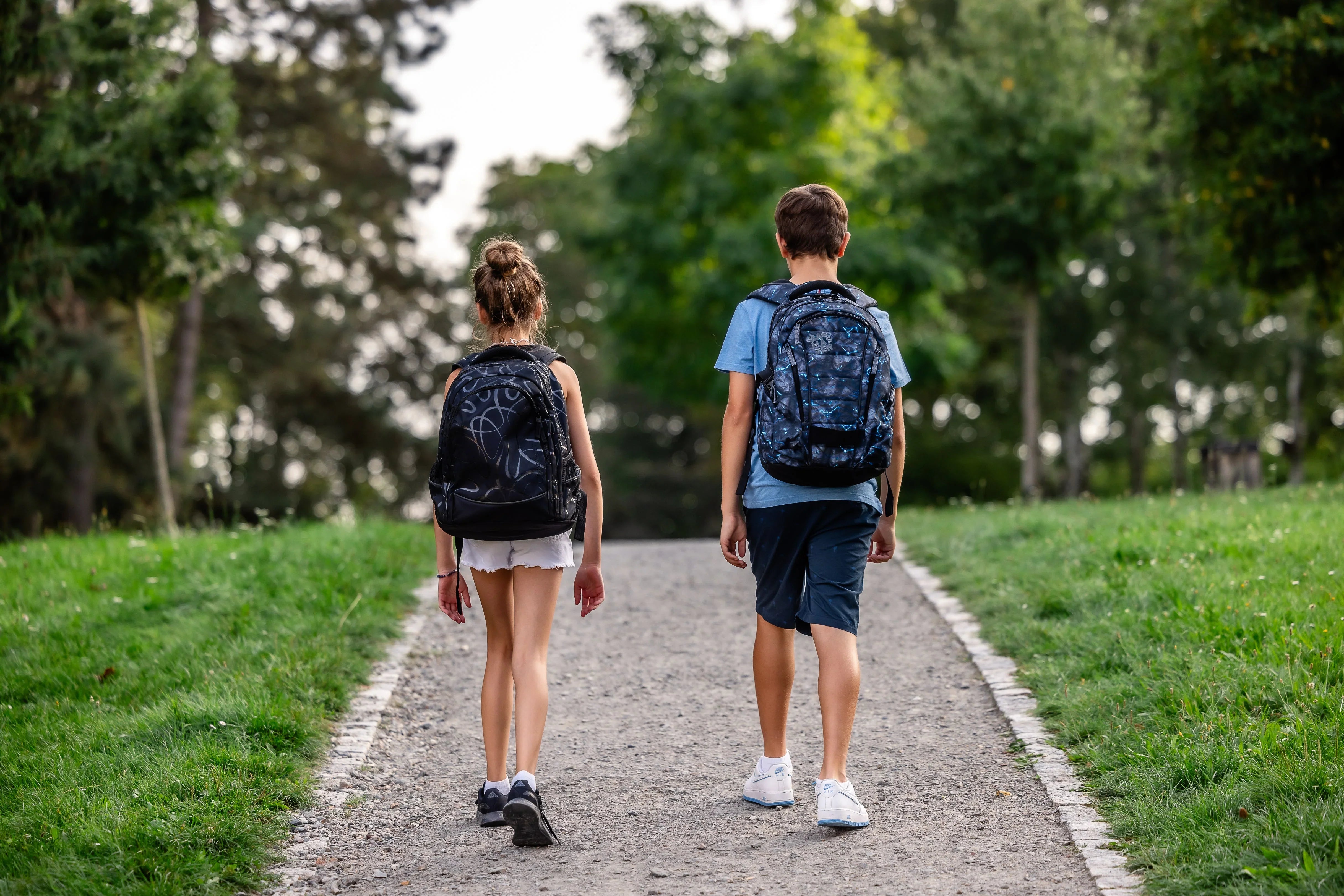 Scuole Medie e Superiori – Zaini e Astucci (anche in Set)